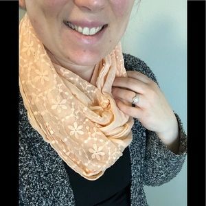 American Eagle infinity scarf